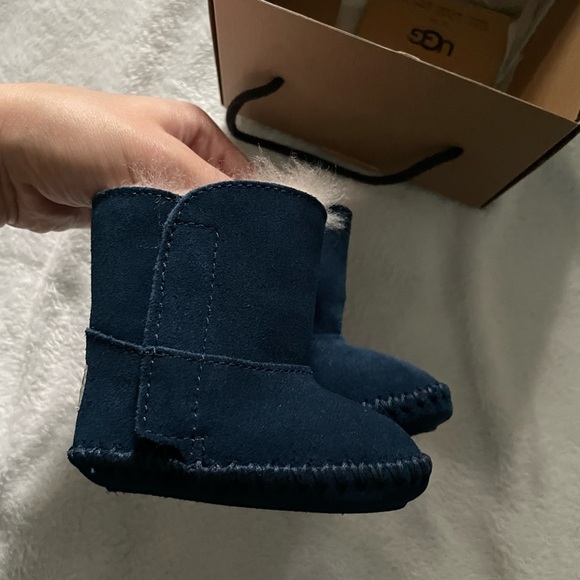 UGG Midnight Sheepskin Booties New with box!! - Picture 11 of 13